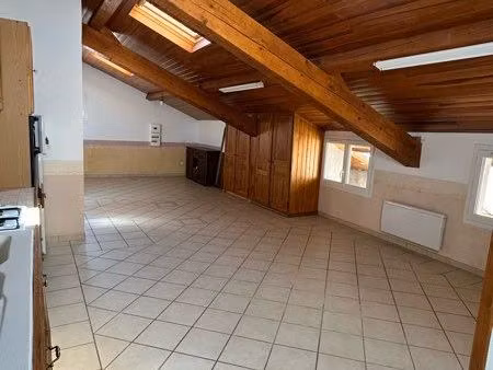location de studio à saint-julien-en-beauchêne