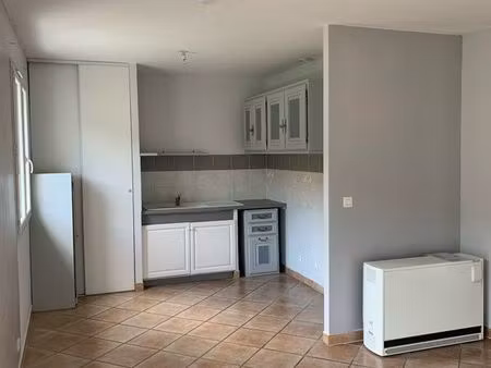 t3 50m2 chabottes
