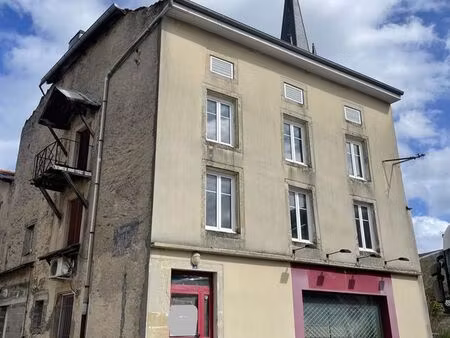 immeuble 72 m² moriville