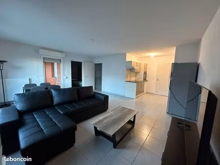 t2 meublé 50m2 avec garage
