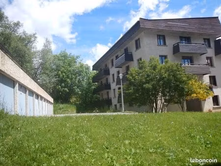 loue appartement pra-loup 1500 à l'année