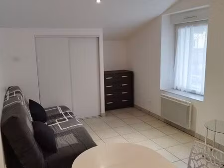 loue studio meublé à 88200 remiremont