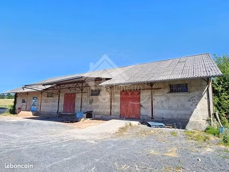 inconnu 3 pièces 500 m²