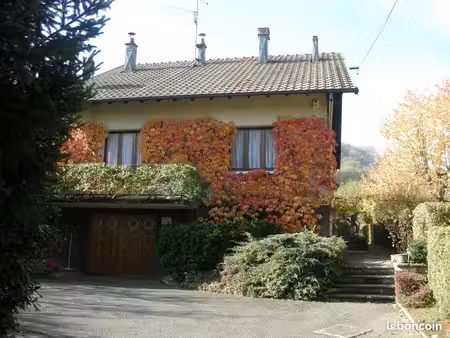 maison 6 pièces 110 m²