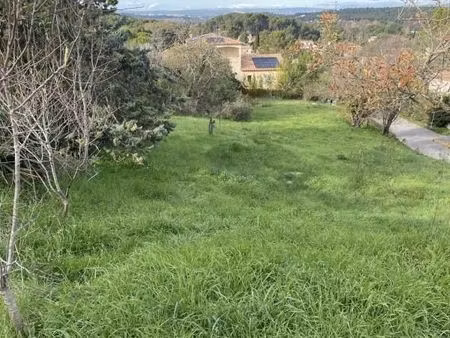 terrain 400 m² marseille 12e