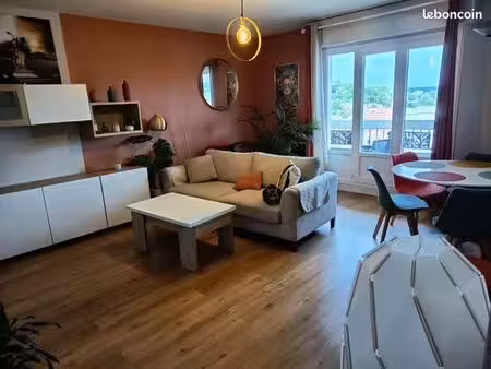 urgent en exclusivité appartement f3 centre cusset coup de coeur proche commerces à 3 km d