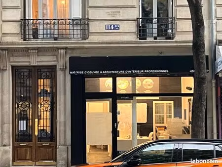 pop up store / show room / galerie