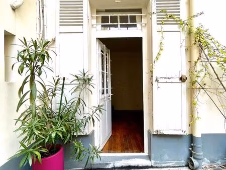 local professionnel à louer dans paris xvi