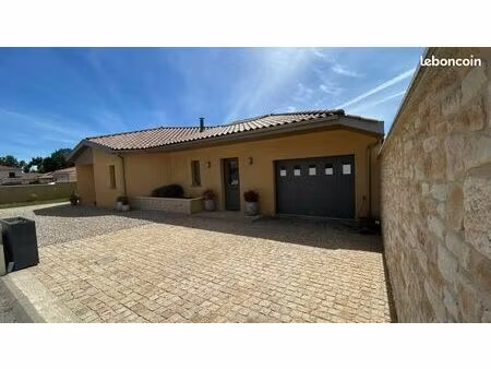 villa 4 pièces 113 m²