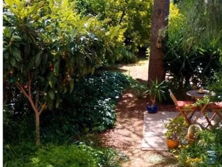 grand studio rez de jardin