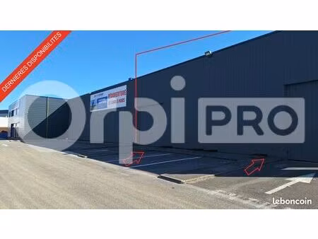 local commercial 1 000 m²