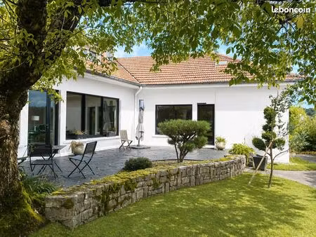maison d'architecte rénovée – 278 m² – 2 logements semi-indépendants – terrain 1 260 m² – 