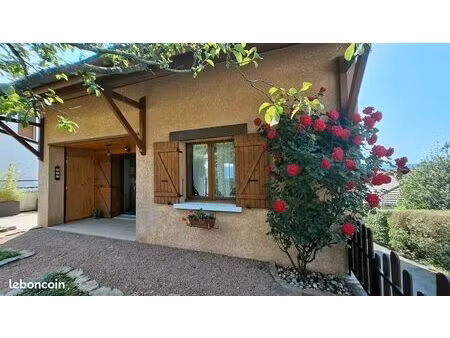 vends charmante maison