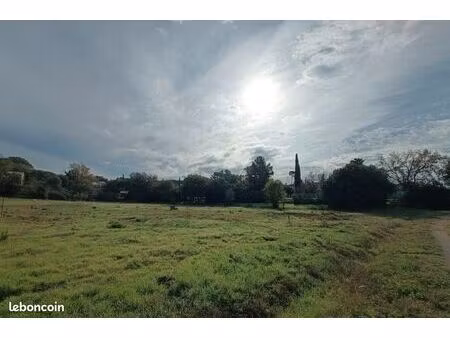 terrain 416 m² frejus