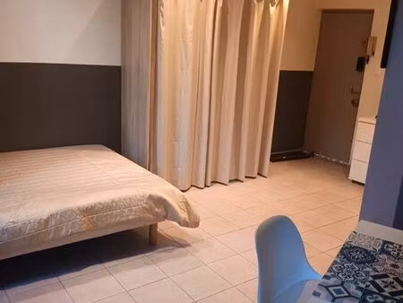 studio meublé a louer