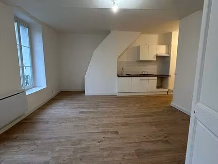 f3 refait à neuf hyper centre château thierry