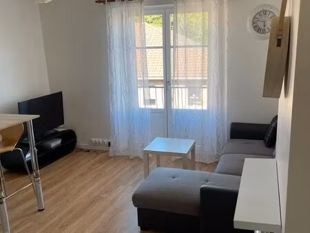 f3 meuble