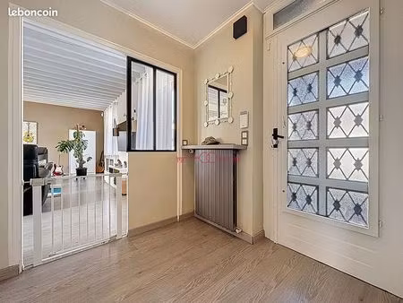 maison 5 pièces 150 m²