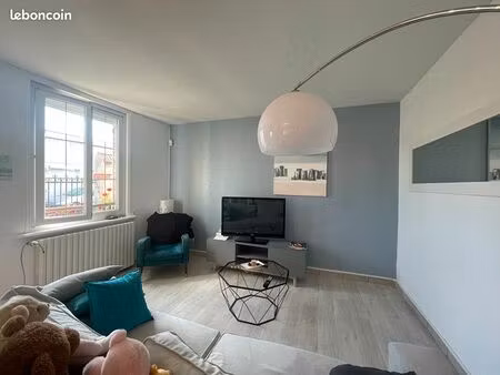 maison 5 pièces 93 m²