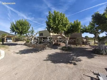 ferme 6 pièces 240 m²
