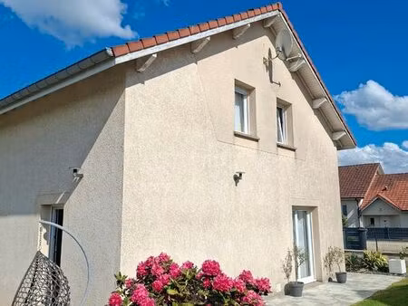 vends maison familiale