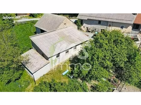 maison 3 pièces 80 m²