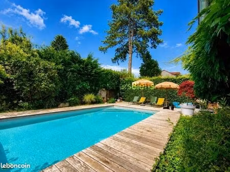 maison de village 5 pièces 145 m²