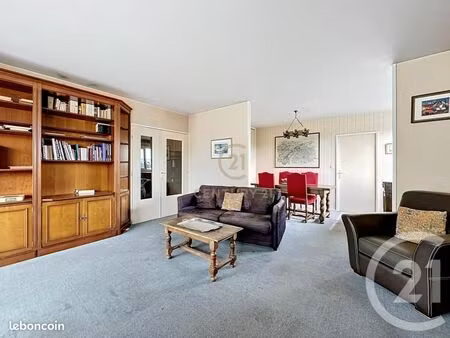 appartement 3 pièces 94 m²