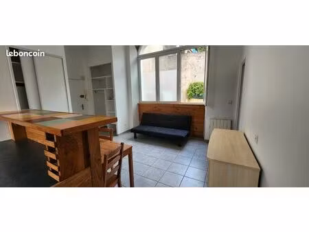 tres joli appartement 50 m2
