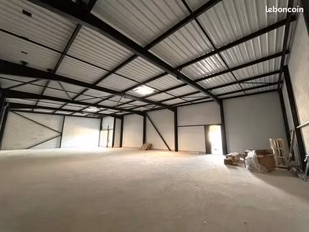 local commercial 350 m² manosque