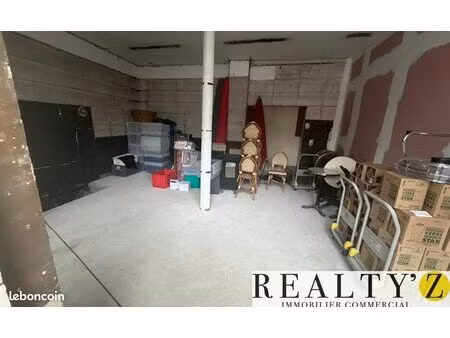 local commercial 68 m²