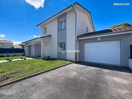maison 5 pièces 121 m²