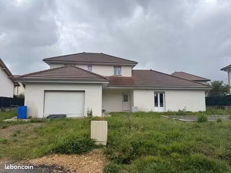 maison neuve
