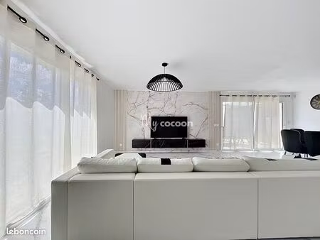 maison 5 pièces 130 m²