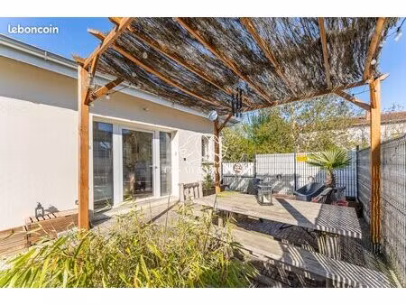 maison 6 pièces 102 m²