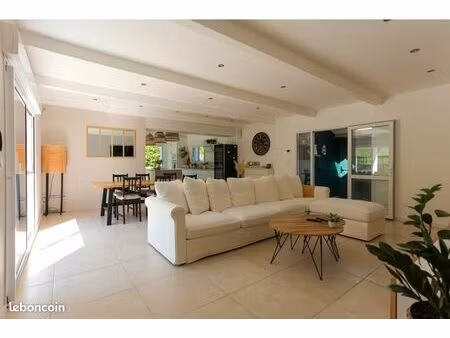 villa plain pied 195m²