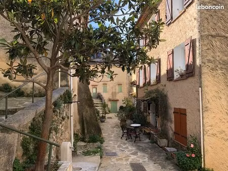 maison de village