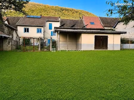 maison entièrement rénové