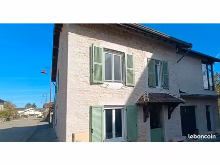maison 9 pièces 220m2