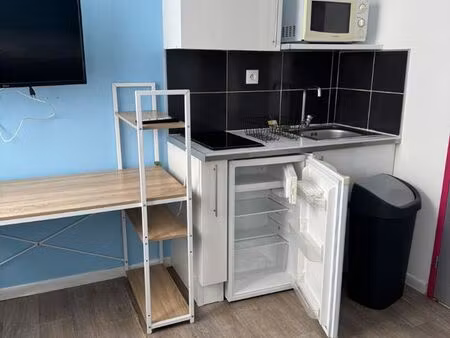 studio 1 pièce 25 m²