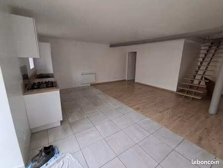 appartement f3 80 m2 nouvion sur meuse