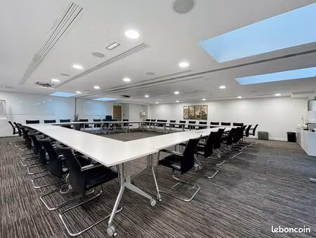 bureau en espace ouvert à louer pour 10 personnes à paris  signature  72 faubourg st honor
