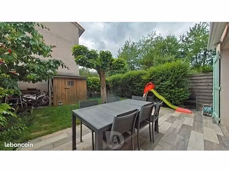 maison 5 pièces 99 m²