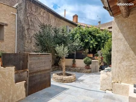 maison de village proche forcalquier