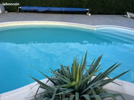 maison 149m2 piscine panneau solaire