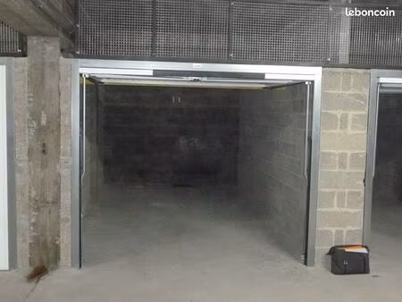box dans parking sécurisé à chatenay malabry 15m