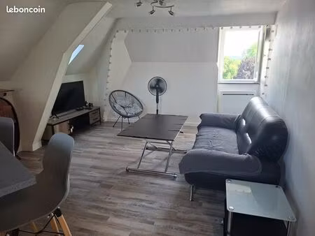 charmant meublé étudiant à 2 pas de l'université (vieux vichy )