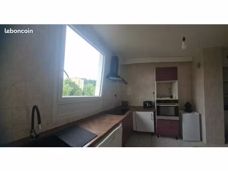 f4 de 95m2 avec double salon/séjour
