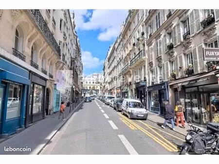 local commercial 77 m²