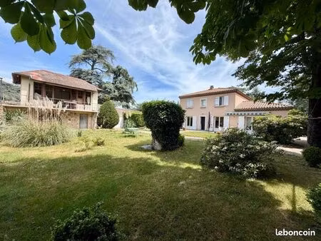 maison + dépendance avec jardin